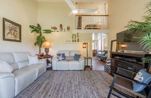 Kahuku Condo | Makani Moana Loft - Golf Course View - North Shore - Sleeps 2