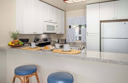 Poipu Condo | Makanui 512 Easy Pool Access By Suite Paradise