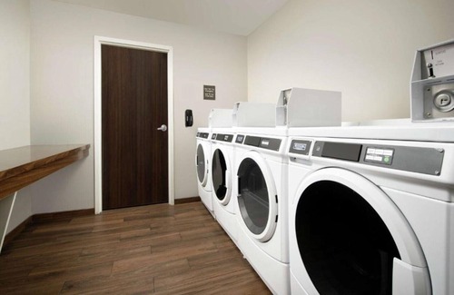 Centennial House | Make life on the road easy in Denver's tech hub!