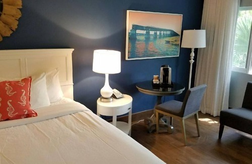 Marathon Resort | Making The Best Memories Along The Way! Onsite Pool and Hot Tub, Pets Allowed