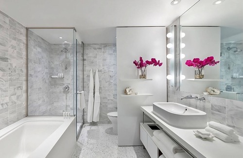Tribeca House | Making The Best Memories Along The Way, Bring Your Pets, Close To Oculus Center!
