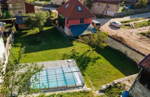 Aghiresu House | MakOasis - the Transylvanian Stone House