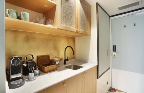 Saint-Gervais Apartment | Makom Ferdinand Duval
