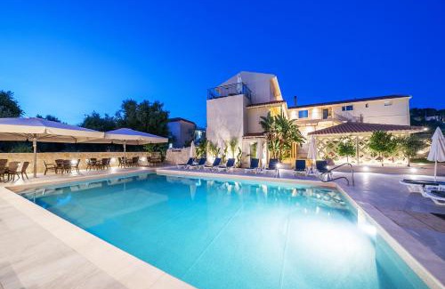 Lassi Apartment | Makris Yialos Apartments