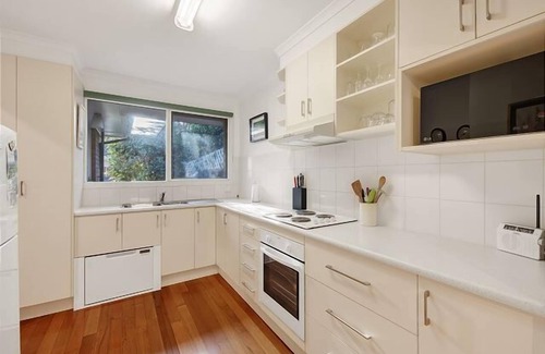 Bright Apartment | Mala in Bright, central location!