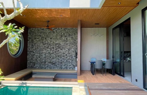 Ngaglik Villa | Malaca tropical private villas