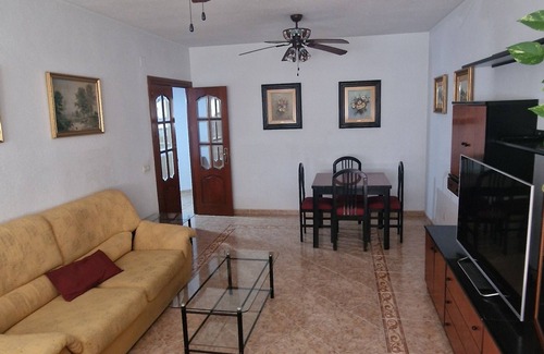 Poligono Alameda Condo | Malaga: center, beach and transportation within 15 minutes walking distance.