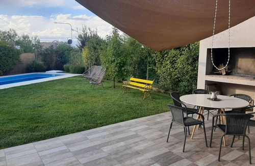 Lujan de Cuyo House | MALBEC, Magnificent house with vineyards and prestigious Winery!