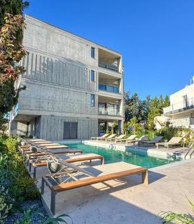 Paphos Apartment | Malberry Park 304 - Modern 2bedroom Apt with Shared Heated Pool, Sauna, Gym, Jacuzzi