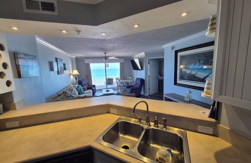 Ormond-by-the-Sea Condo | Malcolm's 2 king bedroom oceanfront condo in peaceful Ormond Beach