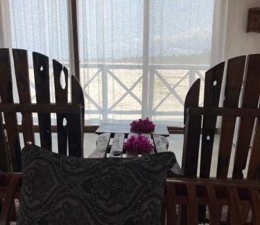 Pongwe Hotel | Malcom Ocean View Retreat