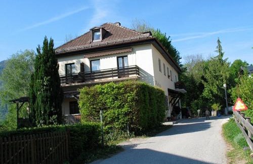 Gmain Apartment | Malerhaus Ferienwohnungen