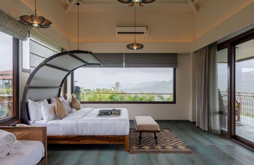 Valane Hotel | Malhar Machi Mountain Resorts