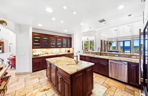 Malibu Villa | MALIBU - Latigo Beach Estate - Ocean Views, spacious with pool+hot tub