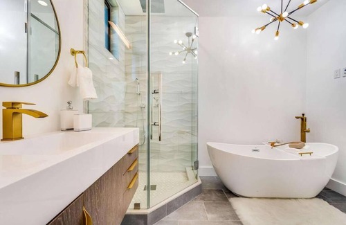 Malibu House | Malibu Sunset Getaway
