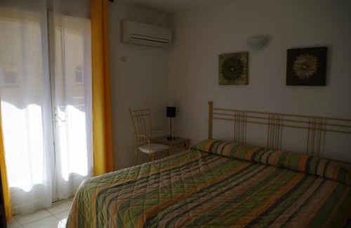Les Hauts de Canet Resort | Malibu Village