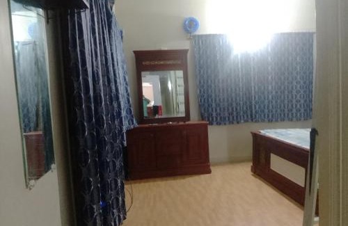 Gulshan-e-Iqbal House | Malik House