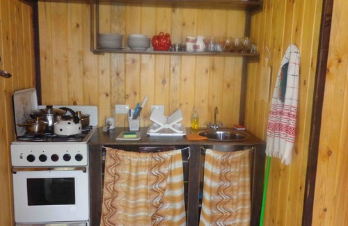Narach Cottage | Malinovka Homestead - Rustic Dream in the Pinewoods