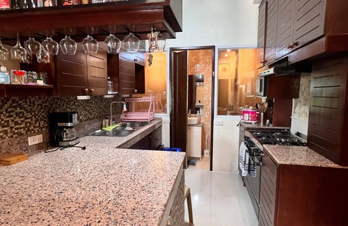 Central Luzon Apartment | Malolos Near Santisima Trinidad Parish Church Apartelle free WiFi