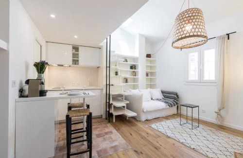 Old Town Apartment | Malonat Duplex - Old Town