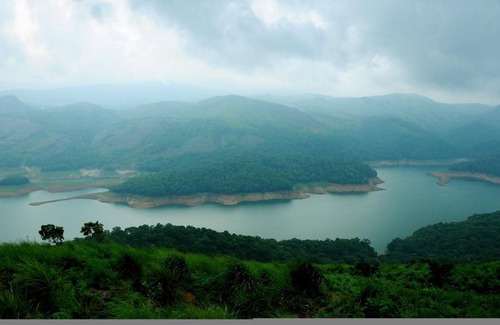 Ramakkalmedu House | Maloos Homestay