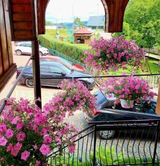 Polanczyk House | Malownicze Bieszczady - pokoje goscinne