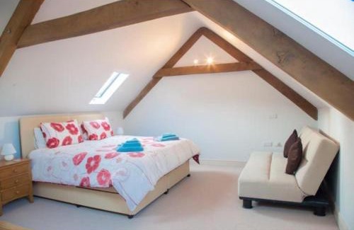 Carterton House | Malt Barn