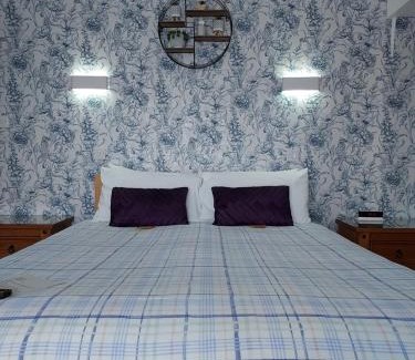 Great Yarmouth House | Maluth Lodge