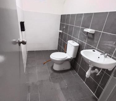 Ijok Apartment | Mama Homestay -Near UiTM and Hospital