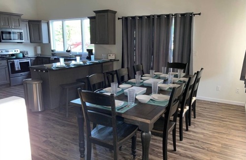Elwood House | Mama Jen's NEWLY BUILT Lake Front Home at Johnson Lake, Nebraska