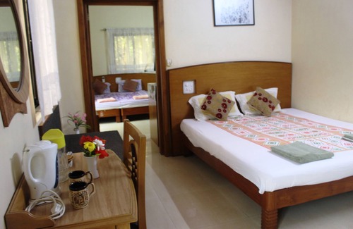 Morjim Bed & Breakfast | Mama Mids Home