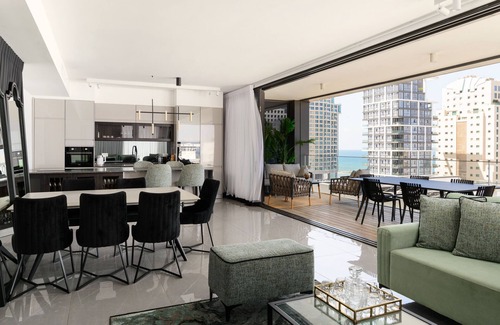 Kerem HaTeimanim Apartment | MAMAD Luxury Executive 4BR with Terrace & Sea View by FeelHome