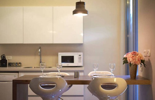 Jerusalem City Centre Apartment | MAMAD Quiet with Terrasse in City Center by FeelHome