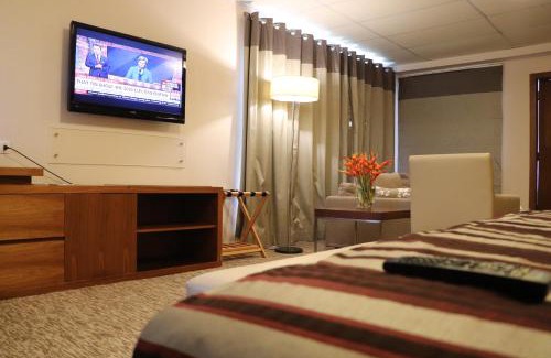 Monrovia Hotel | Mamba Point Hotel
