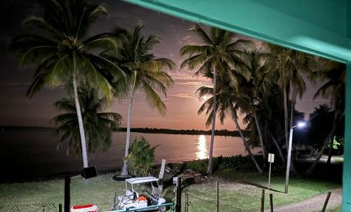 Machos Villa | Mami Ana Beach House, The Oceanfront Rest Hideaway !