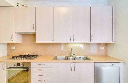 Jerusalem City Centre Apartment | Mamilla Pool - David's Village - Jerusalem-Rent