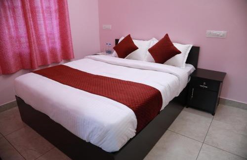 Vyttila Apartment | Mammen's Homestay Vyttila