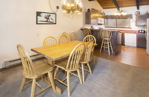 Mammoth Lakes Condo | Mammoth Point #129 | Wifi, Games, Balcony w/Mountain Views