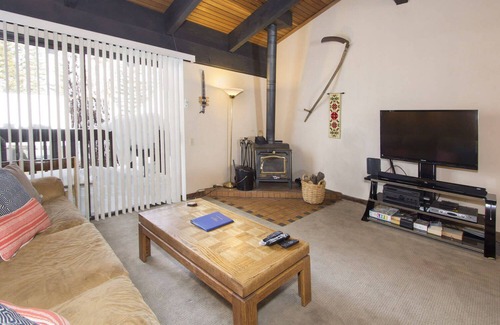 Mammoth Lakes Condo | Mammoth Point #129 | Wifi, Games, Balcony w/Mountain Views