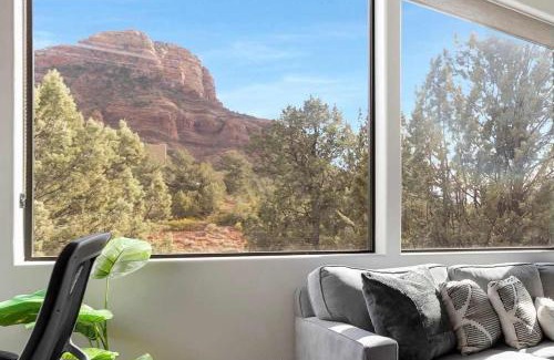 Sedona Villa | Mammoth Rock Retreat Villa-Sleeps 4