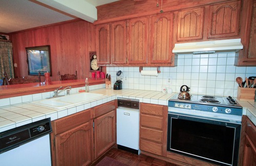 Mammoth Lakes Condo | Mammoth Ski & Racquet Club #115