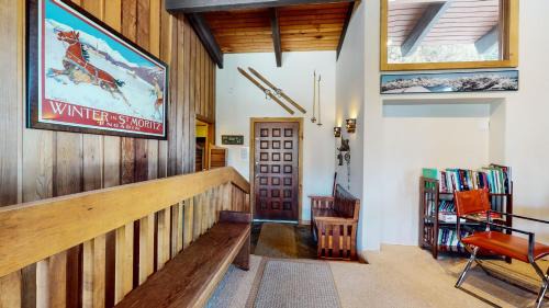 Mammoth Lakes Apartment | Mammoth West #140 Condo