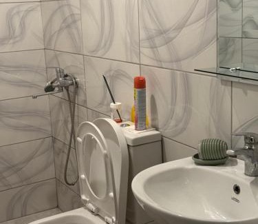 Racha-Lechkhumi and Lower Svaneti House | Mamukas guest house glola