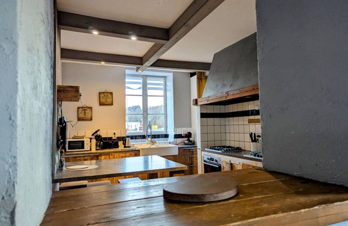 Granges-Aumontzey Cottage | Manor house near Gérardmer with family suites