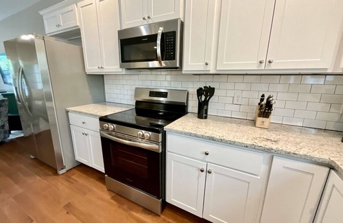 Versailles House | Man o’ War Cottage | Versailles KY Stay