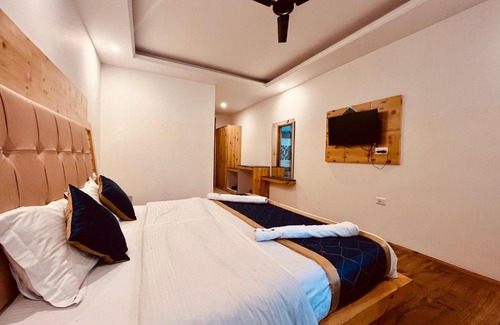 Aleo House | Manali Castle - Hotel & Resort