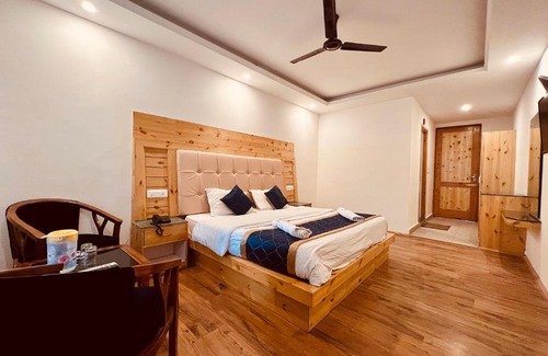 Aleo House | Manali Castle - Hotel & Resort