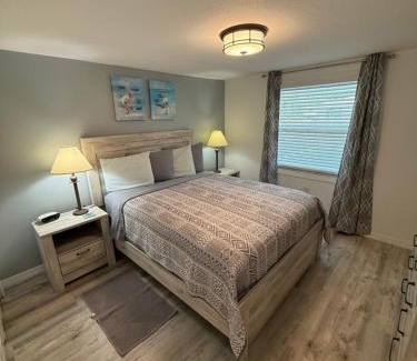 Englewood Apartment | Manasota Delux Villas #7