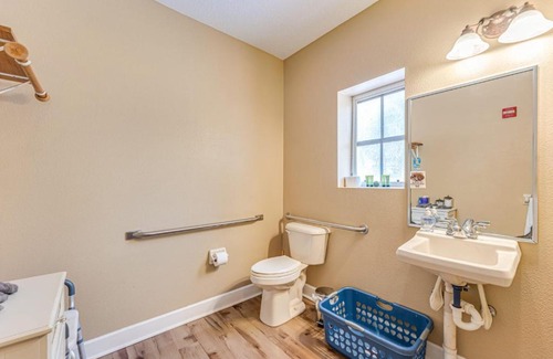 Chassahowitzka Bed & Breakfast | Manatee Room