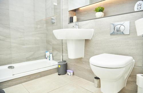 Salford Apartment | Manc Stays Central Manchester with Balcony